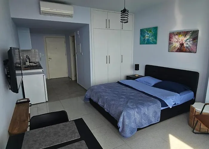 Muhteşem Deniz Manzaralı Stüdyo Apartamento