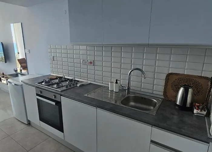 Muhteşem Deniz Manzaralı Stüdyo Daire *